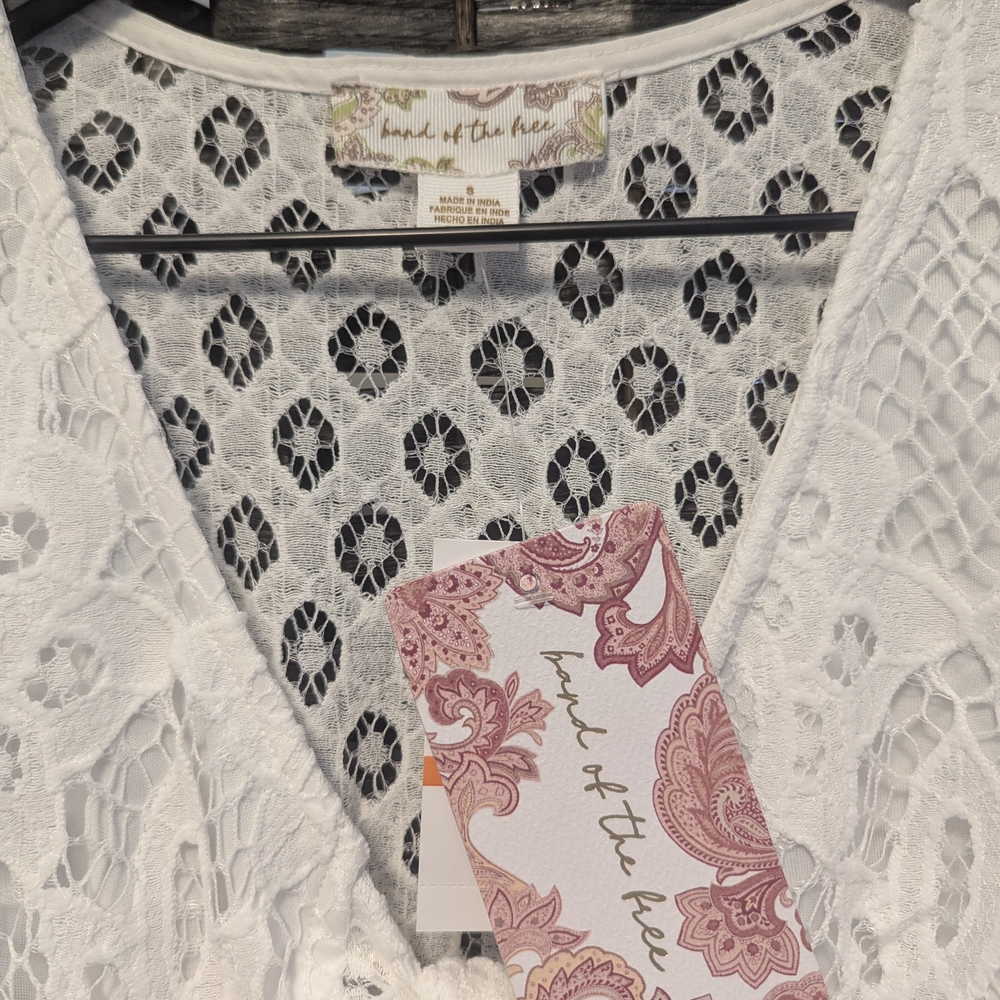 Band Of The Free White Lace Tie-Front Top NWT Crop Top Lace Small - Picture 6 of 10